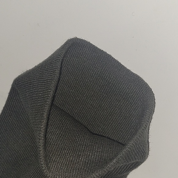 Knitted Hat - Picture 3 of 3